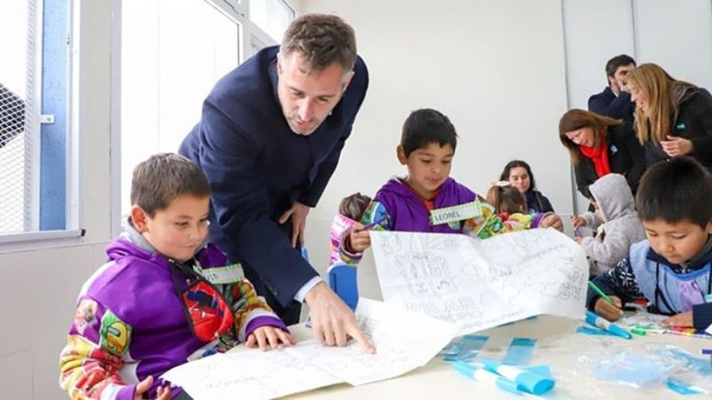 ACTO. “Esto es mucho más que la inauguración de un edificio”, dijo Achával en el jardín..