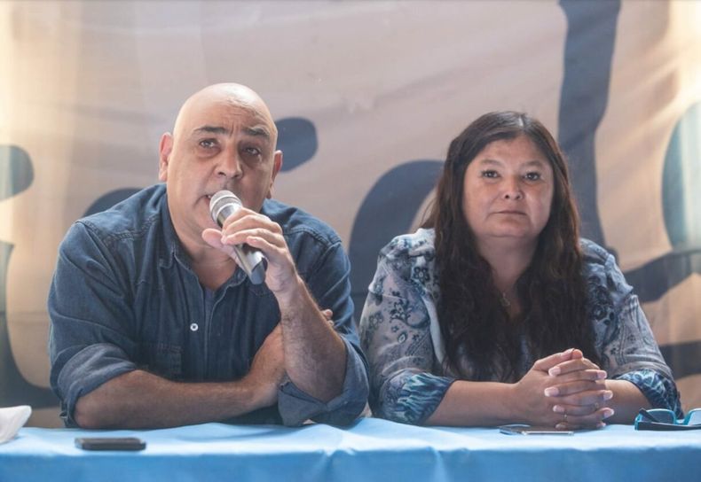 RECLAMO. El secretario General de la AJB, Hugo Russo y María Inés Giménez advirtieron la situación.