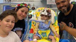 El 30 de septiembre, Felipe cumplió 1 año de vida. El 30 de septiembre, Felipe cumplió 1 año de vida.