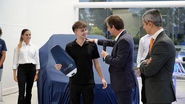 La entrega se realizó con la presencia de altos directivos de Cigliutti Guerini y BYD Argentina.