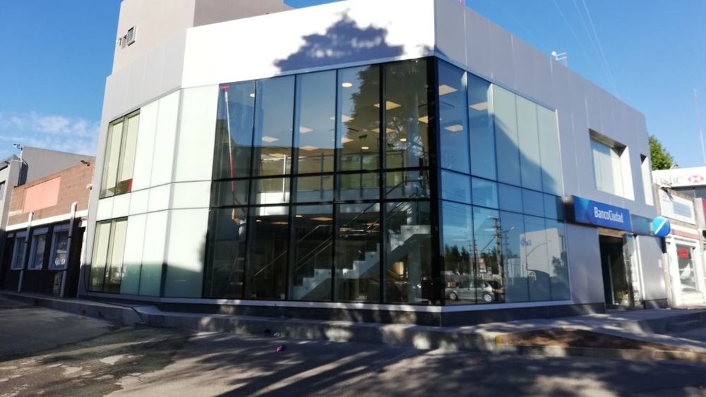 ÚLTIMOS DÍAS. La sucursal Pilar del Banco Ciudad cerrará el 10 de agosto.