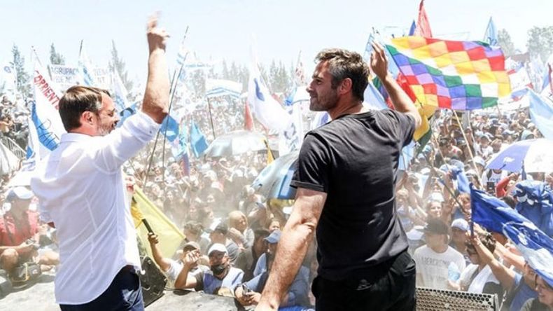 MULTITUD. Laurent y Achával hablaron a los miles de militantes que colmaron el Monterrey..