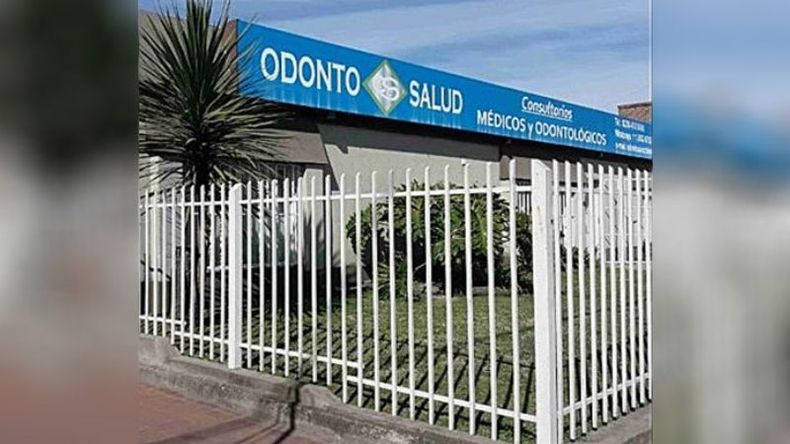 DENUNCIADO. Uno de los locales céntricos apuntados por Edenor..