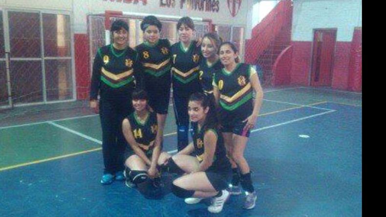 Las chicas del Vinotinto empezaron con el pie derecho en el torneo de AVA..