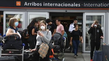 Se intensificarán los controles sobre los pasajeros que provengan de destinos considerados de riesgo. .