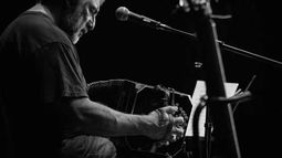 Héctor Bacci despide el año con un espectáculo en Piantao. Héctor Bacci despide el año con un espectáculo en Piantao.