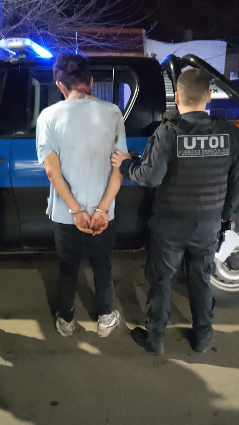El hombre azotado fue detenido por la Guardia Urbana de Pilar.&nbsp;