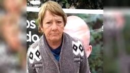 VIDEO. La vecina pidió cambiar de cartel y anuncia un voto mixto..