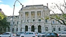 La Casa de Gobierno de Buenos Aires. La Casa de Gobierno de Buenos Aires.