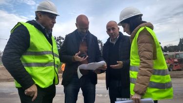 Dietrich llegó a Pilar y recorrió obras viales