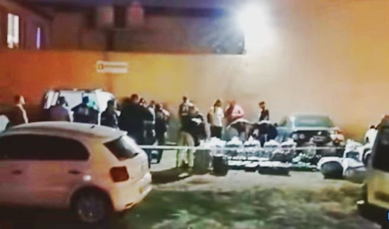 OPERATIVO. El cargamento decomisado en el interior de los vehículos provenientes de Salta.&nbsp;