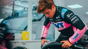 A BORDO. Franco Colapinto se prepara para debutar como piloto de Alpine.