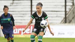 (ALEJANDRO CANO). APUNTA ALTO. Zoraida Leguizamón es la goleadora del torneo con 9 tantos..