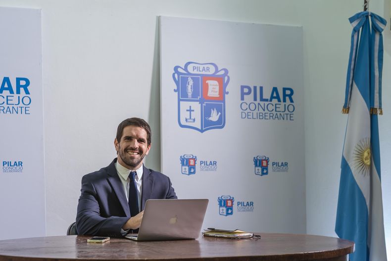 TRABAJO. Juan Martín Tito explora el diálogo con sectores de otros espacios.