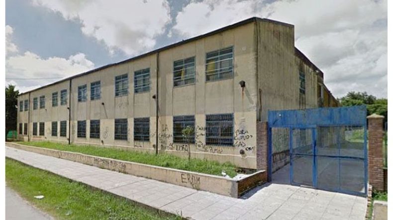 BLANCO. Primaria 20 y la Secundaria 16 de Monterrey. .