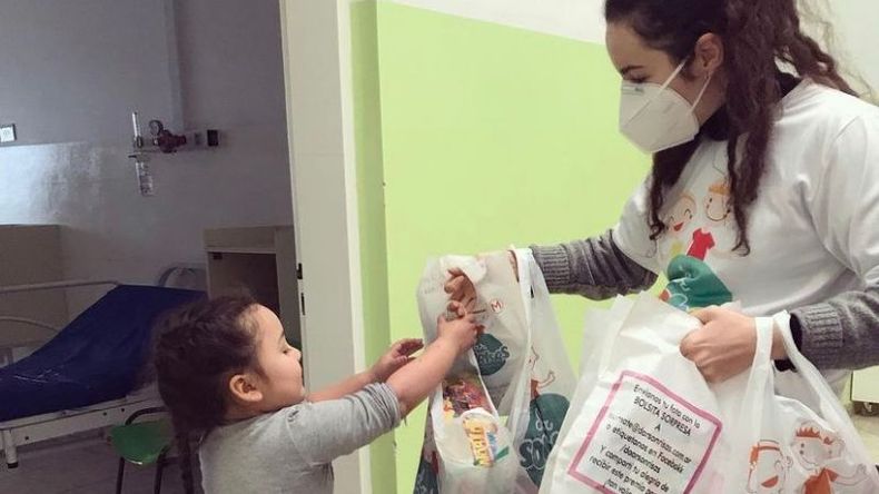 La ONG Dar Sonrisas funciona desde 2013 gracias al trabajo de unos 50 voluntarios. .