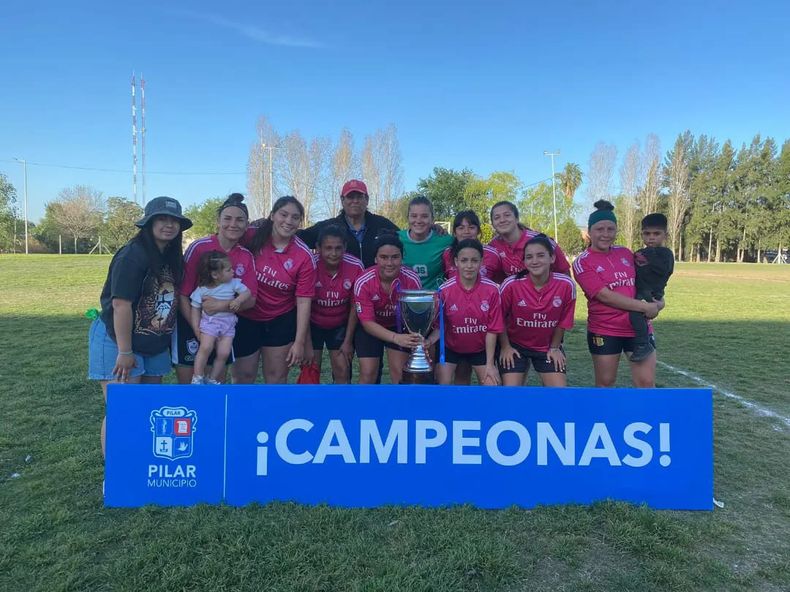 BICAMPEONAS. Gauchitos La Pilarica conserva su reinado en la Liga Municipal.