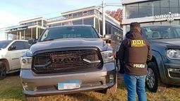 La Justicia incautó casi 20 vehículos de la agencia Autos Pilar Premium. La Justicia incautó casi 20 vehículos de la agencia Autos Pilar Premium.