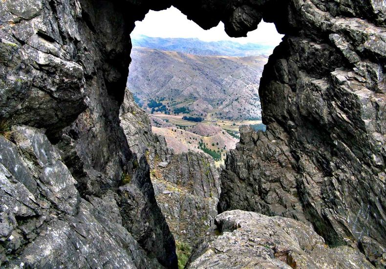 Al sur de la Provincia se encuentra uno de los mejores destinos para disfrutar un fin de semana largo y a 6 horas de viaje desde Pilar.