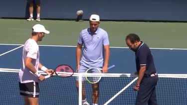 Rodríguez Taverna en el momento del sorteo ante Krueger en la qualy del US Open.