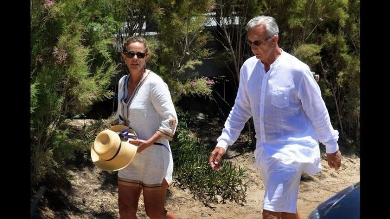 OTROS TIEMPOS. Silvia Saravia y Jorge Neuss, en una foto de vacaciones. .