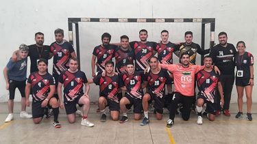 El primer equipo de Muni Pilar..