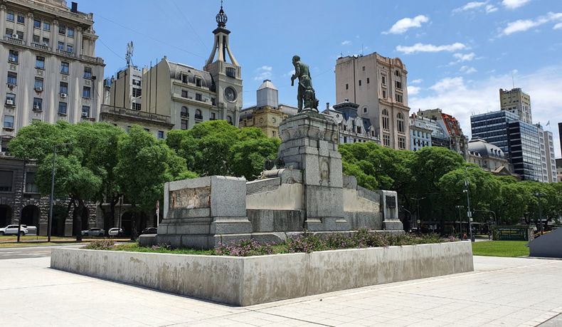 Entre sus múltiples museos, tiene una iglesia reconocida mundialmente por sus pinturas y un histórico edificio de Buenos Aires con más de 150 años.