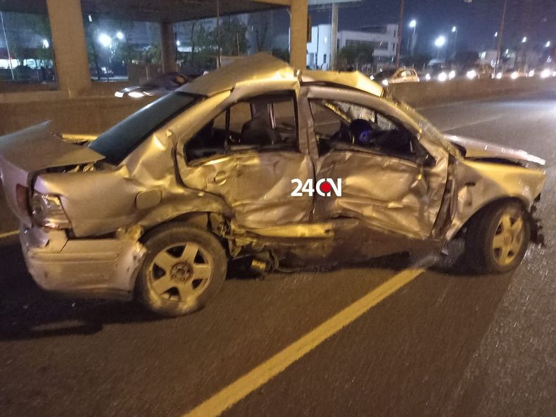 Así quedó el Bora tras del accidente fatal en Panamericana.