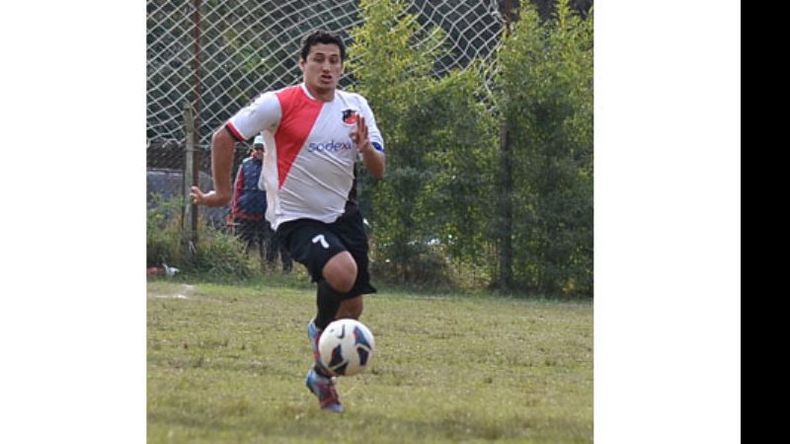 Miguel Díaz, goleador de Villa Rosa..
