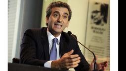 Randazzo durante los anuncios en Casa de Gobierno..