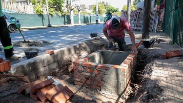 avanzan los trabajos hidraulicos sobre la calle caamano