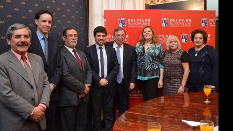 Díaz fue recibido por autoridades..