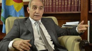 SIN PLATA. Salvador ve difícil que el aumento supere lo ofrecido..