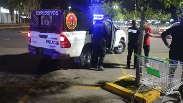 EXPLOSIVOS. La policía no halló artefactos y concluyó el operativo.&nbsp;