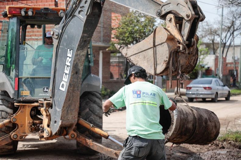 Avanzan las obras hidráulicas en el barrio Agustoni.