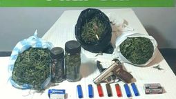 Lo secuestrado en la casa del detenido..