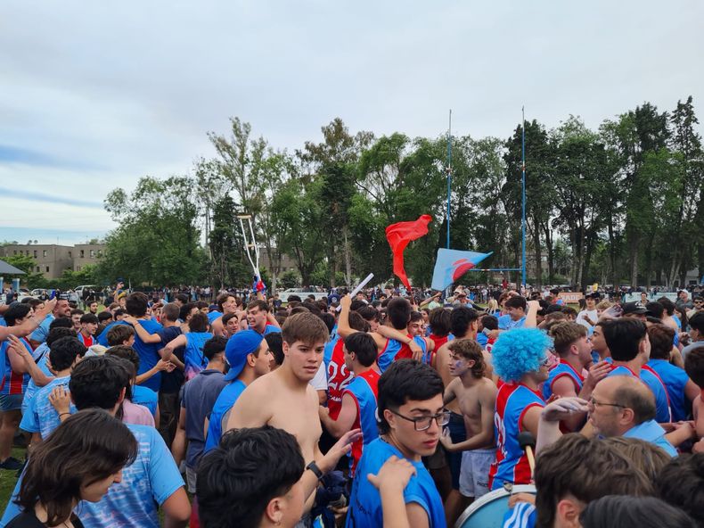 Fiesta celeste tras el ascenso de San Patricio.&nbsp;