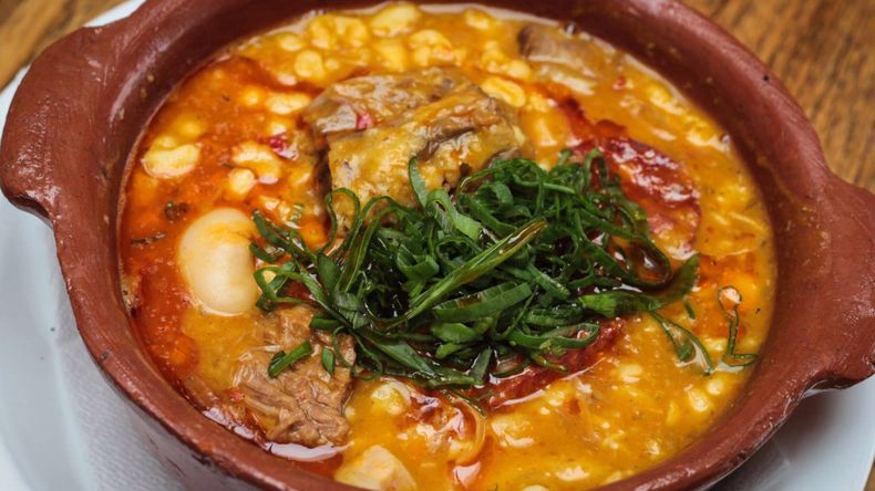 El locro, un plato de origen quechua que se extendió al continente. Foto. Cambio2000.com.ar..jpg