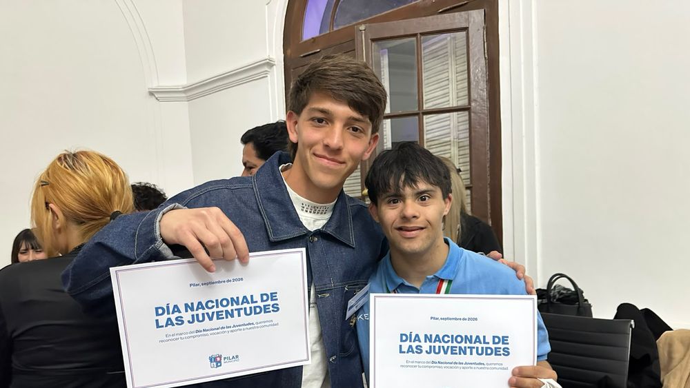 DESTACADOS. Joaquín Amor, jugador de la reserva de River, y Camilo Martínez, campeón del mundo con el seleccionado de básquet de jóvenes con síndrome de down.&nbsp;