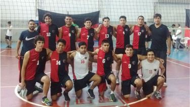 3X0. Los varones de la Sub 21 superaron 18-6, 18-7 y 18-9 a Trovador..