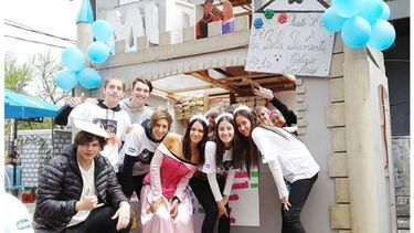 LA BELLA DURMIENTE. El cuento elegido por los estudiantes del Norbridge para su puesto en las Patronales. .