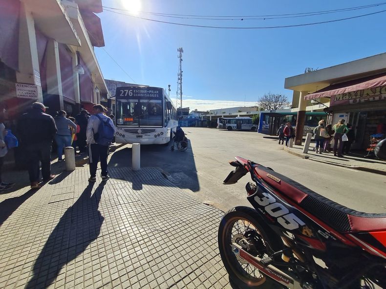 Varias líneas de colectivos funcionan con servicio reducido esta mañana.&nbsp; &nbsp;