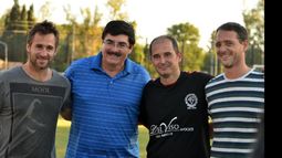 DEPORTE. Achával y Laurent con Omar Carlotto y Gustavo Gioseffi, presidentes de los clubes de Del Viso..