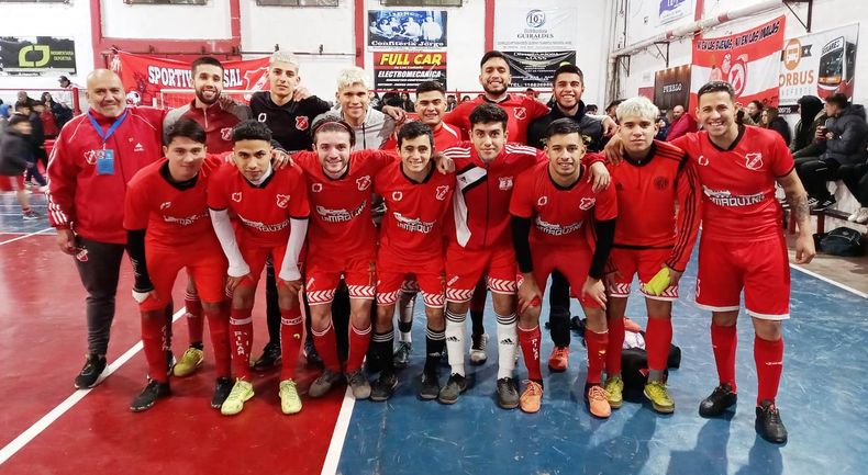 FORMACIÓN. La Primera División del futsal de Sportivo Pilar.