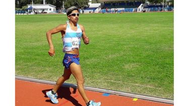 ORO. Acevedo, en la prueba de Marcha 10K que ganó en el Cenard..