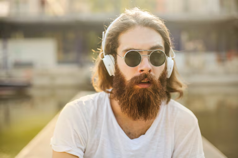 La barba es un rasgo humano con historia. (Pexels)..png