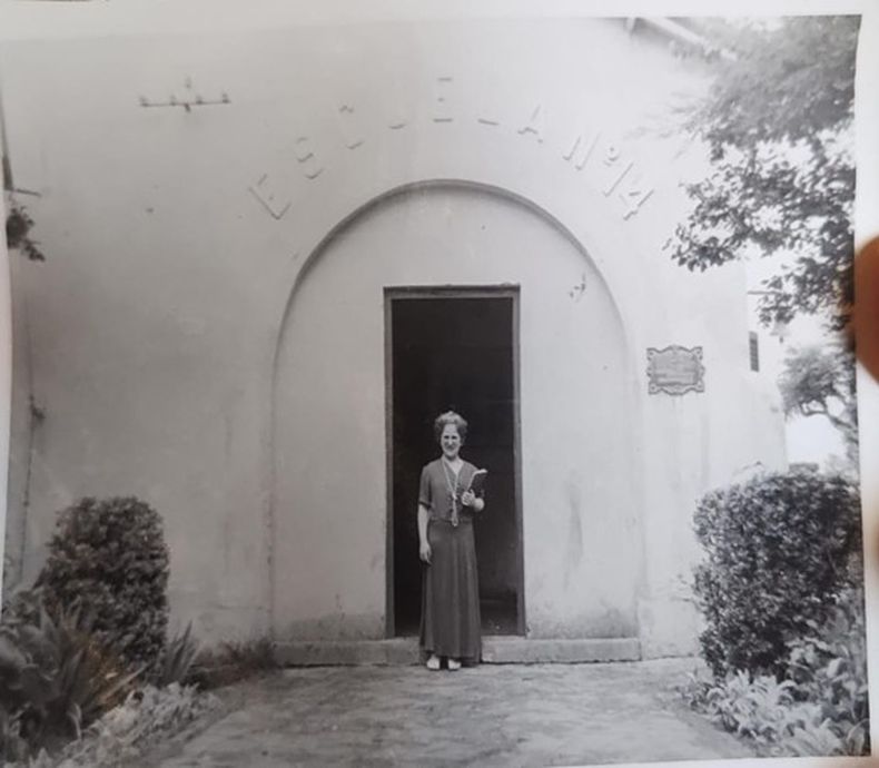 Matilde Haiek, directora en momentos de la mudanza de 1951.