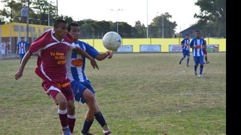Andrés Llanos metió un doblete en el triunfo de Monterrey ante San Alejo..
