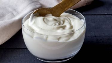 usos del yogur en la huerta o el jardin