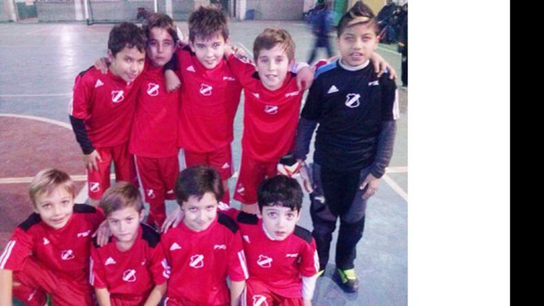 La 2006 de Sportivo goleó 7-2 a Lafe Baby..